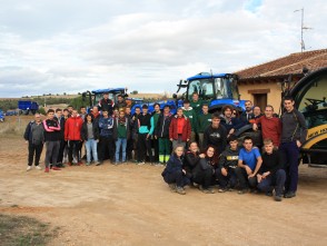 JORNADA DE FORMACIÓN PRÁCTICA DE LAS HERRAMIENTAS DIGITALES EN EL CAMPUS 4.0 DE NEW HOLLAND